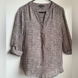 Adrianna Papell Taupe and Black‎ Textured V-Neck Tunic